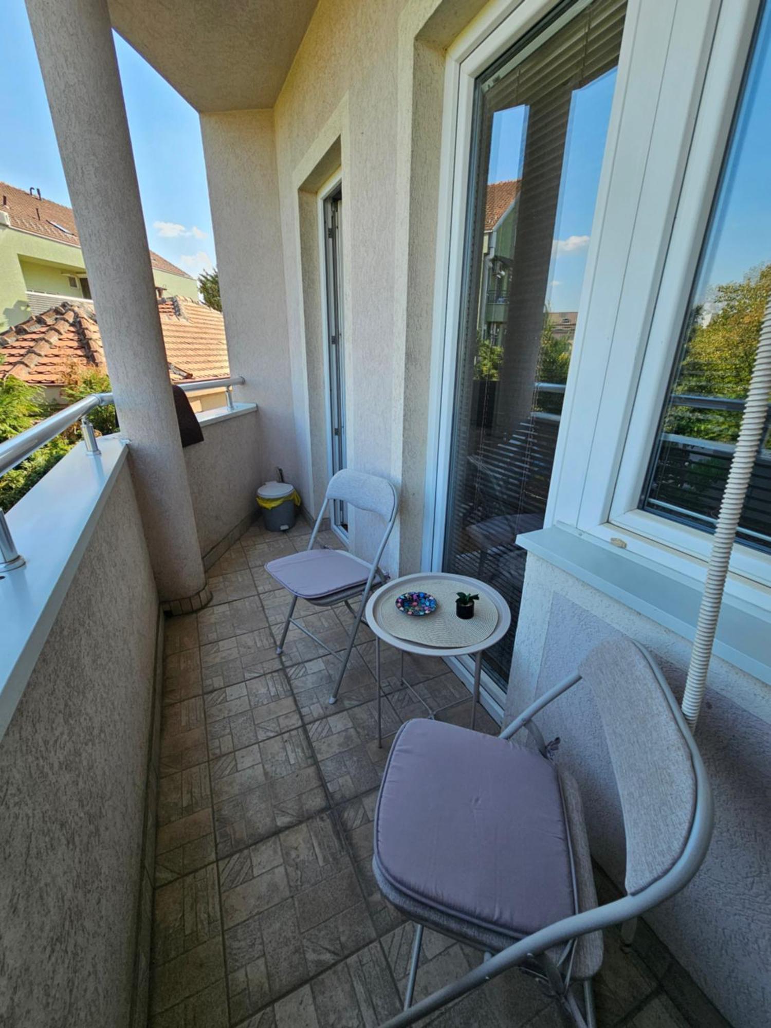 Iskra Apartment